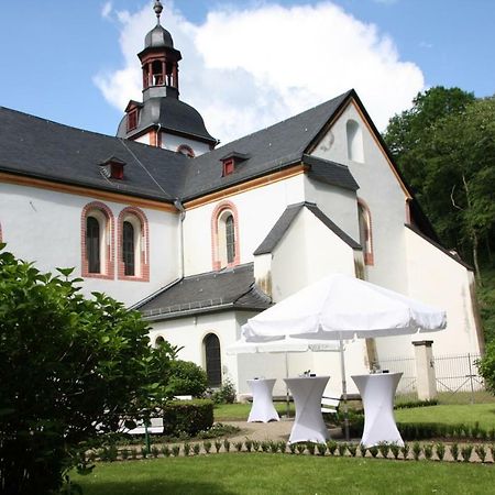 Gaestehaus Der Abtei Sayn Hotel Bendorf Buitenkant foto