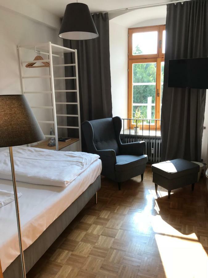 Gaestehaus Der Abtei Sayn Hotel Bendorf Buitenkant foto