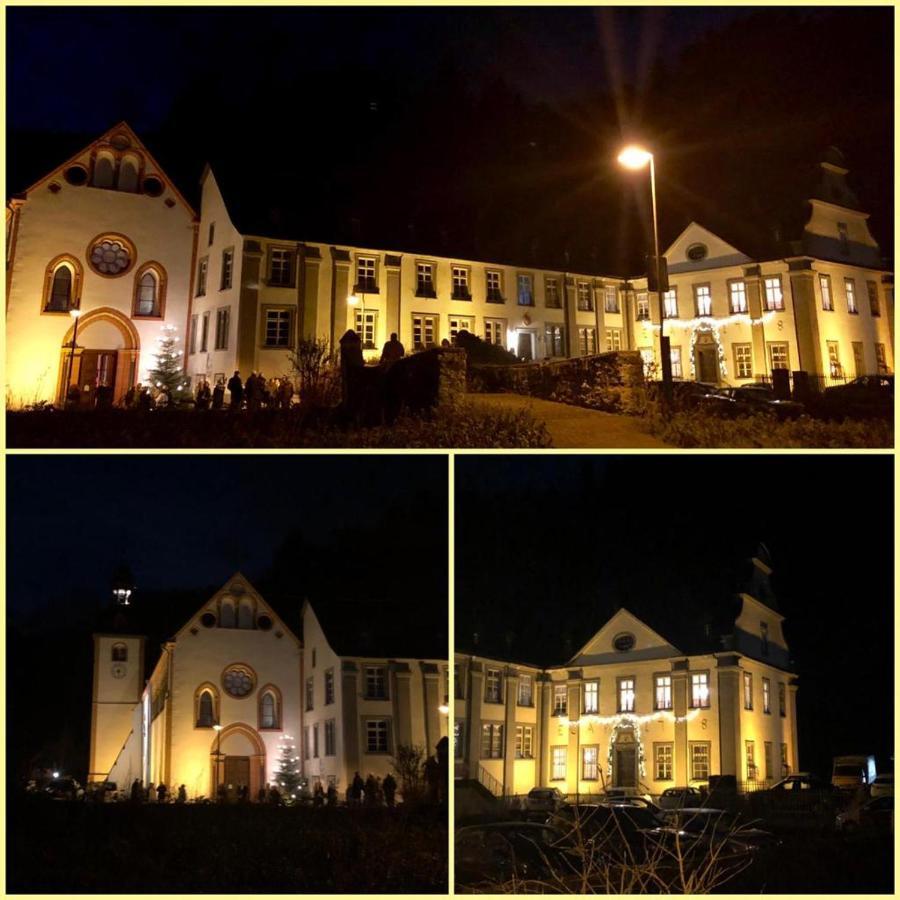 Gaestehaus Der Abtei Sayn Hotel Bendorf Buitenkant foto