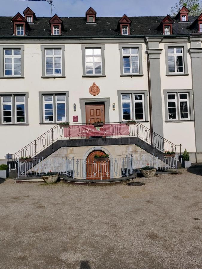 Gaestehaus Der Abtei Sayn Hotel Bendorf Buitenkant foto